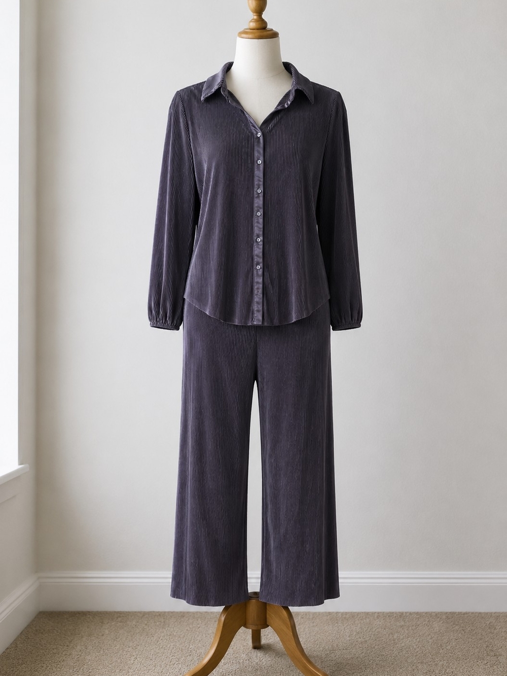 RO & DE Pleated Top in Charcoal